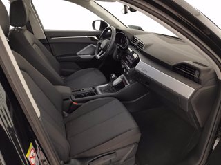 AUDI Q3 35 2.0 tdi business advanced s-tronic