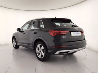 AUDI Q3 35 2.0 tdi business advanced s-tronic