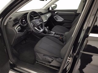 AUDI Q3 35 2.0 tdi business advanced s-tronic