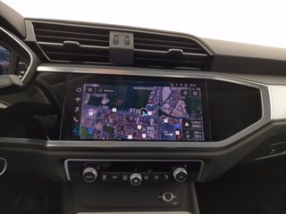 AUDI Q3 40 2.0 tfsi business advanced quattro s-tronic