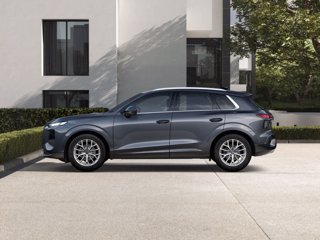 AUDI Q3 e-hybrid 200 kW S tronic Business Advanced