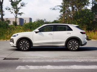VOLKSWAGEN T-Roc 1.5 eTSI ACT 150 CV DSG Life