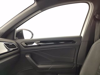 VOLKSWAGEN T-roc 1.5 tsi r-line