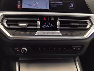 BMW 320d touring mhev 48v xdrive msport auto