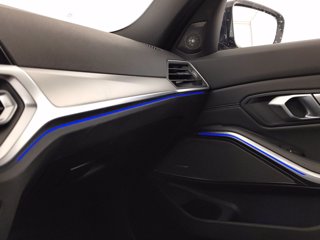 BMW 320d touring mhev 48v xdrive msport auto