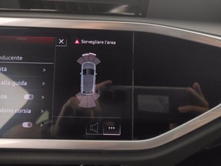 AUDI Q3 35 2.0 tdi business advanced quattro s-tronic