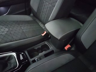 VOLKSWAGEN T-roc 1.5 tsi r-line dsg