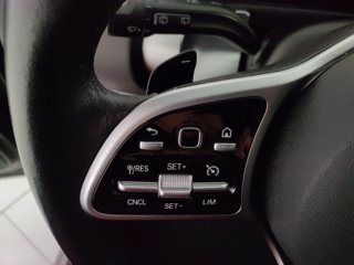 MERCEDES Glb 200 sport plus auto