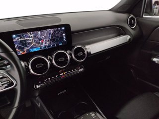 MERCEDES Glb 200 sport plus auto