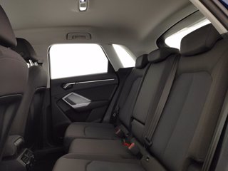 AUDI Q3 35 2.0 tdi business s-tronic