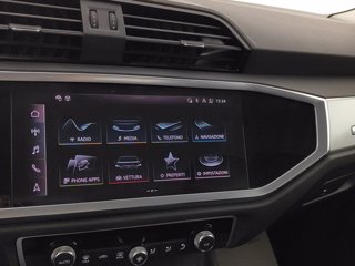 AUDI Q3 35 2.0 tdi business s-tronic