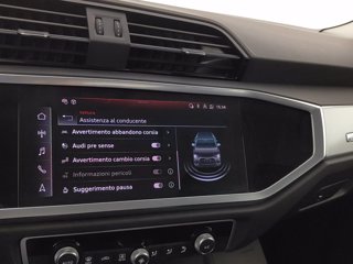 AUDI Q3 35 2.0 tdi business s-tronic