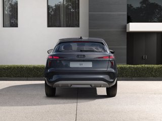 AUDI Q3 SPB e-hybrid 200 kW S tronic Business Advanced