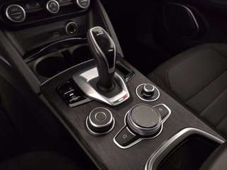 ALFA ROMEO Stelvio 2.2 t business rwd 160cv auto