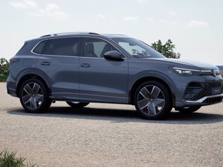 VOLKSWAGEN Tiguan 1.5 etsi r-line plus 150cv dsg