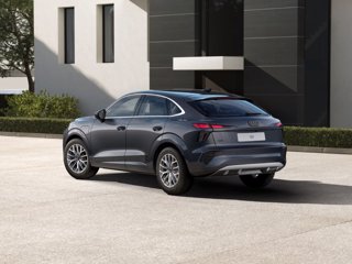 AUDI Q3 SPB e-hybrid 200 kW S tronic Business Advanced