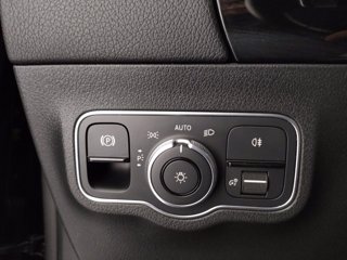 MERCEDES Gla 220 d premium 4matic auto