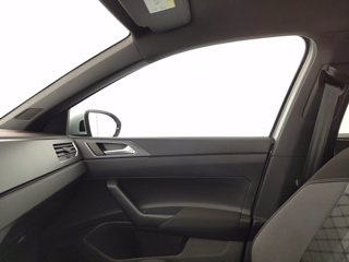 VOLKSWAGEN Taigo 1.0 tsi r-line 110cv dsg