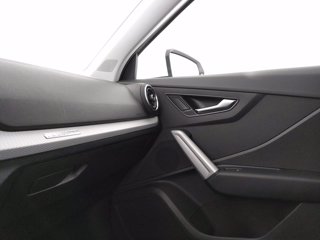 AUDI Q2 35 2.0 tdi business quattro s-tronic