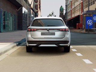 VOLKSWAGEN Passat 1.5 etsi act r-line 150cv dsg