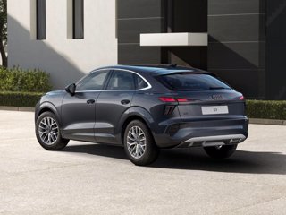 AUDI Q3 SPB TFSI 110 kW mHEV S tronic Business Advanced