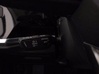 AUDI Q3 35 2.0 tdi business advanced s-tronic