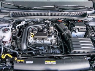 VOLKSWAGEN Taigo 1.0 tsi r-line 110cv