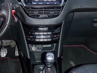 PEUGEOT 2008 1.6 bluehdi gt line s&s 120cv