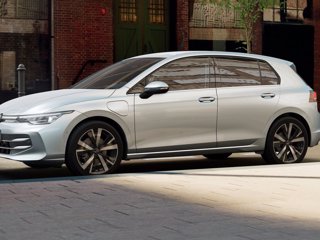 VOLKSWAGEN Golf 1.5 tsi ehybrid style 204cv dsg