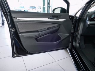 VOLKSWAGEN Golf 2.0 tdi life 150cv dsg