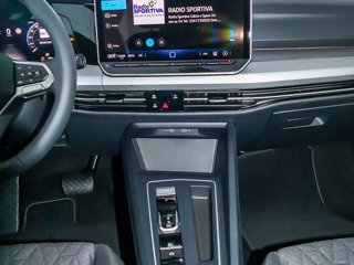 VOLKSWAGEN Golf 2.0 tdi life 150cv dsg