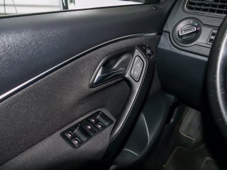 VOLKSWAGEN Polo 5p 1.0 mpi comfortline 75cv