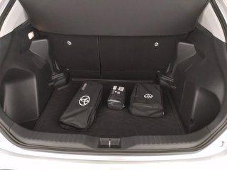 TOYOTA Yaris cross 1.5h active eco fwd 116cv e-cvt