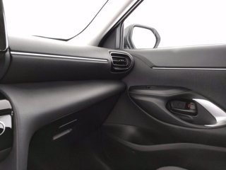 TOYOTA Yaris cross 1.5h active eco fwd 116cv e-cvt