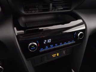 TOYOTA Yaris cross 1.5h active eco fwd 116cv e-cvt