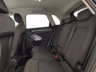 AUDI Q3 35 2.0 tdi business s-tronic