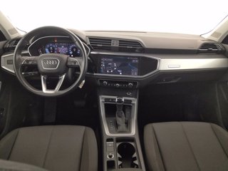 AUDI Q3 35 2.0 tdi business s-tronic