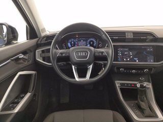 AUDI Q3 35 2.0 tdi business s-tronic