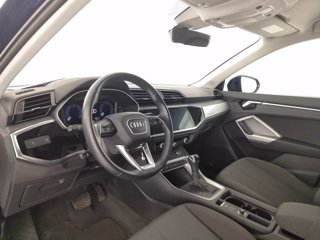 AUDI Q3 35 2.0 tdi business s-tronic