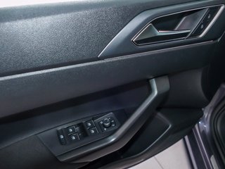 VOLKSWAGEN Taigo 1.0 tsi r-line 110cv