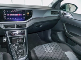 VOLKSWAGEN Taigo 1.0 tsi r-line 110cv