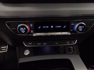 AUDI Q5 40 2.0 tdi mhev 12v s line quattro s-tronic