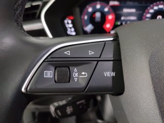 AUDI Q3 35 2.0 tdi business