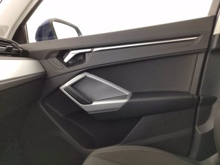 AUDI Q3 35 2.0 tdi business advanced s-tronic