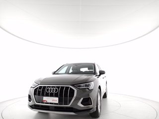 AUDI Q3 35 2.0 tdi business advanced quattro s-tronic