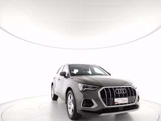 AUDI Q3 35 2.0 tdi business advanced quattro s-tronic