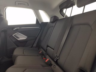 AUDI Q3 35 2.0 tdi business advanced s-tronic