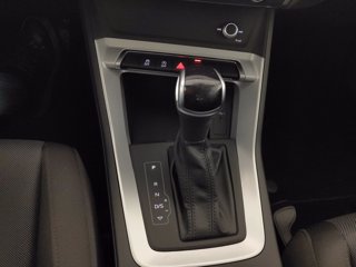 AUDI Q3 35 2.0 tdi business advanced s-tronic