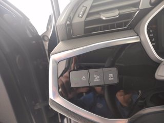 AUDI Q3 35 2.0 tdi business advanced quattro s-tronic