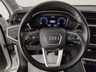 AUDI Q3 35 1.5 tfsi business